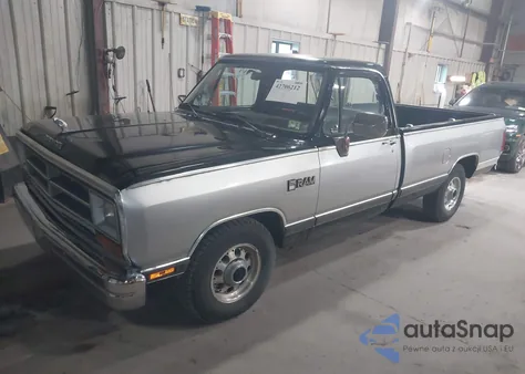 1989 Dodge D-Series D150 из США, поврежденный, VIN 1B7HE16YXKS202438